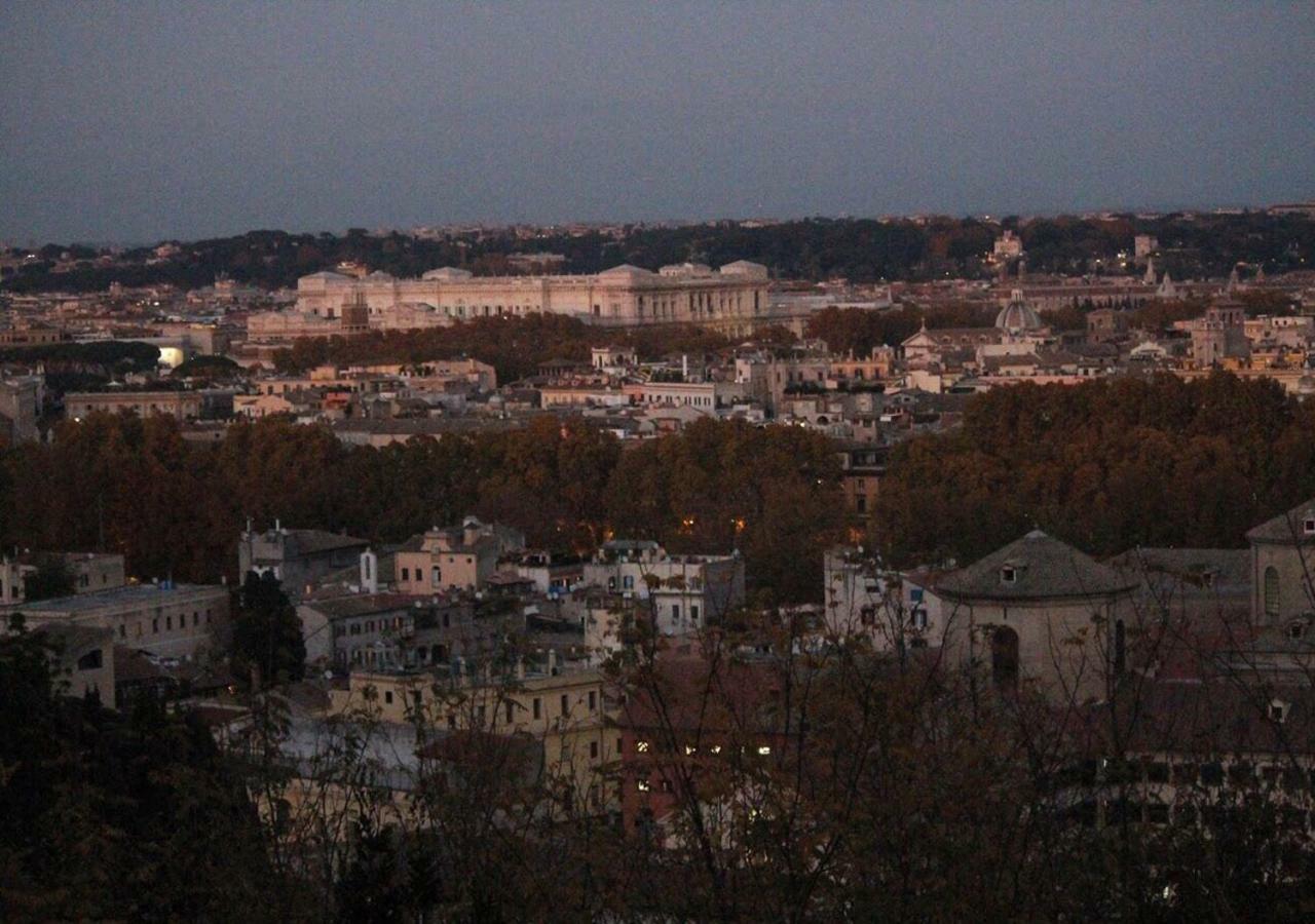 Vatican In The Moonlight Apartment 로마 외부 사진